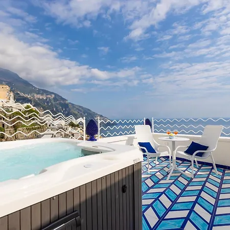 Casa Aurora פוזיטנו